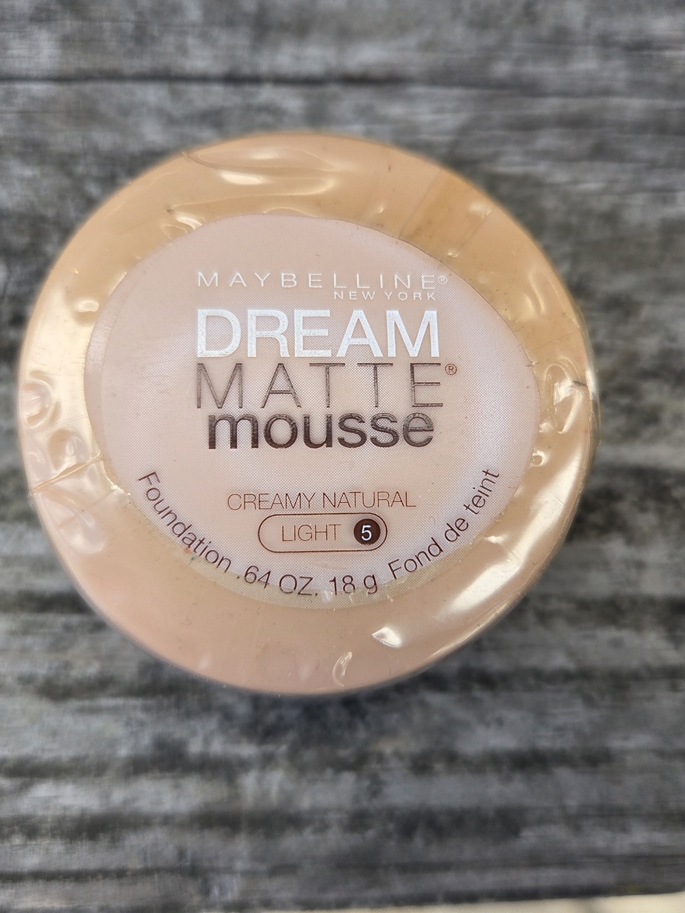 Maybelline Dream Matte Mousse Foundation Creamy Natural Light 5 NEW SEALED